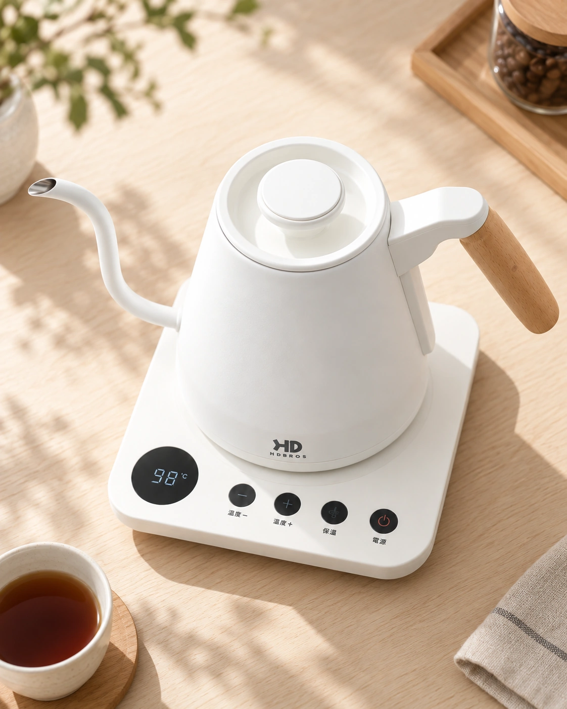 High-angle view of the kettle form and wooden handle